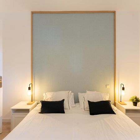 Luxe Apartment In Chamberi Chic Madrid Luaran gambar