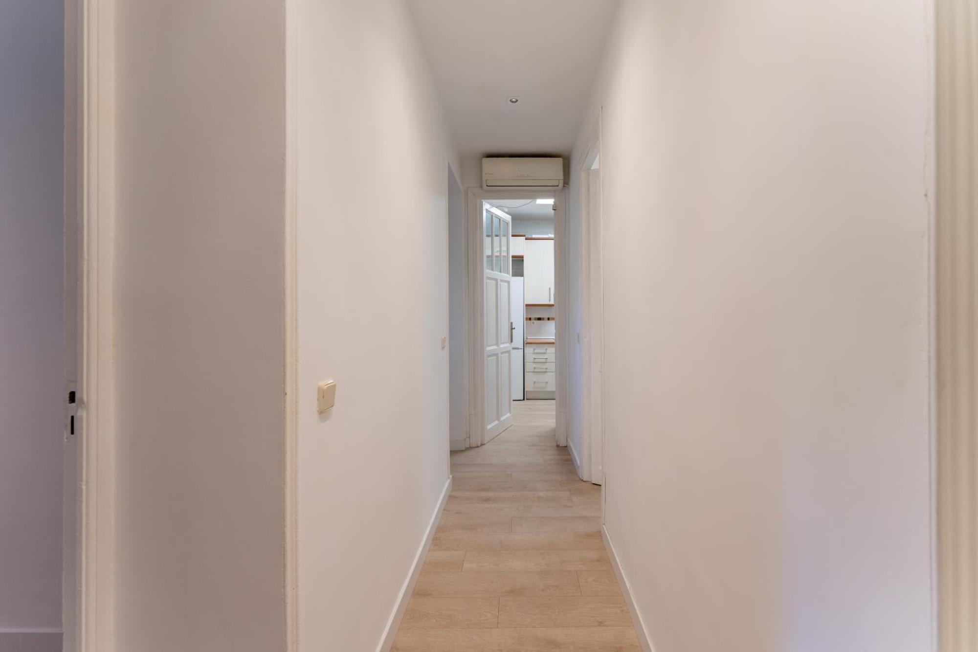 Luxe Apartment In Chamberi Chic Madrid Luaran gambar