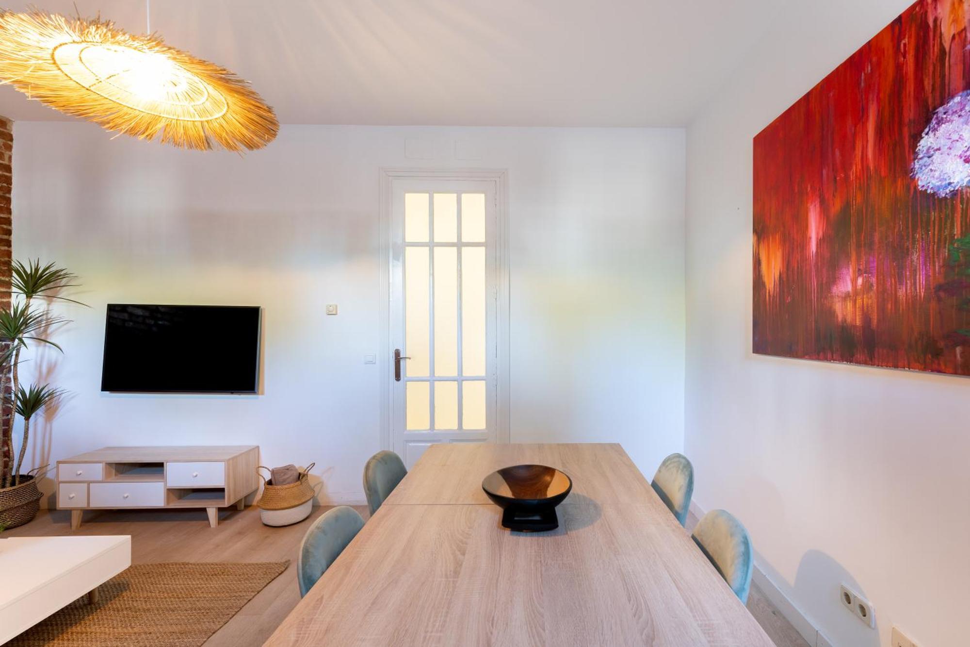 Luxe Apartment In Chamberi Chic Madrid Luaran gambar